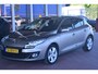 Renault Megane 1.5 dCi Collection Nederlandse auto 95323 NAP UNIEK laatste beurt gehad bij 90000 riem vv bij 59000km met oa navigatie trekhaak key less pdc cv LED  AUTOMAAT