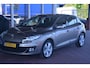 Renault Megane 1.5 dCi Collection Nederlandse auto 95323 NAP UNIEK laatste beurt gehad bij 90000 riem vv bij 59000km met oa navigatie trekhaak key less pdc cv LED  AUTOMAAT