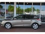 Renault Megane 1.5 dCi Collection Nederlandse auto 95323 NAP UNIEK laatste beurt gehad bij 90000 riem vv bij 59000km met oa navigatie trekhaak key less pdc cv LED  AUTOMAAT