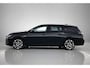 Peugeot 308 SW Allure Pack Business Hybrid 180 pk Automaat | Navigatie | Achteruitrijcamera | Parkeersensoren Voor en Achter | Sportstoelen | LED Koplampen | Keyless Entry/Start | Dodehoek Detectie | Head-up Display | Adaptieve Cruise Control | 17" Lichtmetalen Velgen | Apple Carplay/Android Auto |