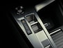 Peugeot 308 SW Allure Pack Business Hybrid 180 pk Automaat | Navigatie | Achteruitrijcamera | Parkeersensoren Voor en Achter | Sportstoelen | LED Koplampen | Keyless Entry/Start | Dodehoek Detectie | Head-up Display | Adaptieve Cruise Control | 17" Lichtmetalen Velgen | Apple Carplay/Android Auto |