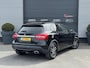 Mercedes-Benz GLA 180 Ambition | Panoramadak | Navigatie | 18 Inch Lichtmetalen Velgen | LED | Cruise Control | Privacy Glass |