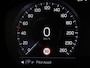 Volvo XC40 T3 Automaat Inscription / Trekhaak / Parkeercamera / Adaptive Cruise / Verwarmbare Stoelen + Stuur / Keyless / Lederen Bekleding /