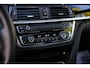 BMW 4-Serie Cabrio 428i Essential M Pakket Sportstoelen Leer Memory Navi Xenon Keyless 19”LM