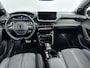 Peugeot 208 GT Hybrid 136pk Automaat | Navigatie | Panoramadak | Camera v+a | Climate Control | Adaptieve Cruise Control | Parkeersensoren v+a | Armsteun | Keyless | Full Led koplampen | Dodehoeksensor| Half lederen sportstoelen | Bluetooth | Apple CarPlay / Android Auto | DAB+ radio | Donker getint glas | 17" lichtmetalen velgen |