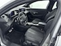 Peugeot 208 GT Hybrid 136pk Automaat | Navigatie | Panoramadak | Camera v+a | Climate Control | Adaptieve Cruise Control | Parkeersensoren v+a | Armsteun | Keyless | Full Led koplampen | Dodehoeksensor| Half lederen sportstoelen | Bluetooth | Apple CarPlay / Android Auto | DAB+ radio | Donker getint glas | 17" lichtmetalen velgen |