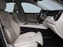 Volvo XC60 T8 AWD Twin Engine Inscription / Head up displ. / 360 camera / Pan. dak / Harman Kardon / Stoelverwarming
