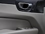 Volvo XC60 T8 AWD Twin Engine Inscription / Head up displ. / 360 camera / Pan. dak / Harman Kardon / Stoelverwarming