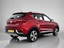 MG ZS EV Luxury 45 kWh | 1e-Eigenaar | Leder | Navi | Panoramadak | Apple CarPlay | Camera | Adaptive Cruise Control |