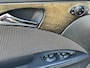 Mercedes-Benz E-klasse 320 CDI Avantgarde XENON/NAVI/PDC/CLIMA/CRUISE