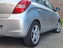 Hyundai i20 1.2i DynamicVersion, Airco, Afn. Trekhaak, Lichtmetalen Velgen, Lage KM stand.