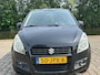 Suzuki Splash 1.2 Exclusive Dealer onderhouden airco elektrische ramen cv op afs