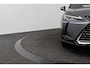 Lexus UX 250h Luxury Line | Lederen Bekleding | All Season Banden | Parkeersensoren Voor en Achter | Navigatie |