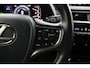 Lexus UX 250h Luxury Line | Lederen Bekleding | All Season Banden | Parkeersensoren Voor en Achter | Navigatie |