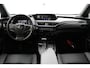 Lexus UX 250h Luxury Line | Lederen Bekleding | All Season Banden | Parkeersensoren Voor en Achter | Navigatie |