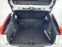 Volvo XC40 B4 Plus Dark | Trekhaak | Stoel- en stuurverwarming | Harman Kardon