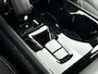 Volvo XC40 B4 Plus Dark | Trekhaak | Stoel- en stuurverwarming | Harman Kardon