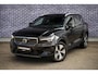 Volvo XC40 Plug-in hybrid T4 Core Bright | Achteruitrijcamera | Keyless | Parkeersensoren voor + achter | Navigatie | Apple Carplay / Android Auto | Getint glas |