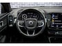 Volvo XC40 Plug-in hybrid T4 Core Bright | Achteruitrijcamera | Keyless | Parkeersensoren voor + achter | Navigatie | Apple Carplay / Android Auto | Getint glas |
