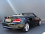 BMW 1-Serie Cabrio BWJ 2009 118i 143 PK High Executive CRUISE / CLIMA / STOELVERW. / HALF LEDER / LMV