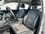 Kia Niro 1.6 GDi Hybrid DynamicLine Navigatie | Parkeer camera achter | LM velgen | climate control