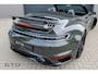 Porsche 992 911 Cabrio 3.8 Turbo S PTS Slate Grey/Keramisch/Lift/Surround/BTW/