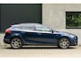Volvo V40 Cross Country 2.0 D4 Ocean Race Pano H&K ACC BLIS