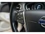 Volvo V40 Cross Country 2.0 D4 Ocean Race Pano H&K ACC BLIS