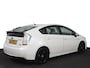 Toyota Prius 1.8 Aspiration | Parkeer sensoren voor + achter | Cruise control | Zwarte lichtmetalen velgen |