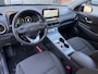 Hyundai Kona Electric EV Fashion 64 kWh | Navigatie | Camera | Head-Up Display | Premium Audio | Adapt. Cruise Control | Dodehoek | Apple Carplay/Android Auto | Rijklaarprijs!