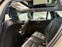 Volvo V60 2.0 B3 Inscription, NL auto, Pano, Pilot Assist, H&K audio, Camera