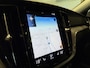 Volvo V60 2.0 B3 Inscription, NL auto, Pano, Pilot Assist, H&K audio, Camera