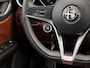 Alfa Romeo Giulia 2.0T 280PK Automaat Super Apple-Carplay Camera Leer