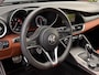 Alfa Romeo Giulia 2.0T 280PK Automaat Super Apple-Carplay Camera Leer