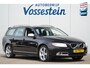 Volvo V70 2.0T R-Edition / NL-Auto / Leder / Navigatie / Cruise / Trekhaak / Camera / Stoelverw. / Climate