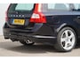 Volvo V70 2.0T R-Edition / NL-Auto / Leder / Navigatie / Cruise / Trekhaak / Camera / Stoelverw. / Climate