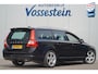 Volvo V70 2.0T R-Edition / NL-Auto / Leder / Navigatie / Cruise / Trekhaak / Camera / Stoelverw. / Climate