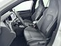 Volkswagen Golf 1.5 eTSI R-Line Business | Panoramadak | Stoelverwarming + Stuurverwarming | Keyless | Camera |