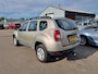 Dacia Duster 1.6 Lauréate LPG -G3 2wd Airco! Bj:2012 NAP!