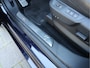 DS 5 1.6-16v. 165 Pk. *** BOMVOL *** * Zwart Leder * Massage Verwarming * Panoramadak * Trekhaak * Navigatie * L.M.Velgen * Achteruitrij Camera * Vingerhoets:  Vierde Generatie Eersteklas Service !