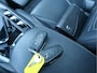 DS 5 1.6-16v. 165 Pk. *** BOMVOL *** * Zwart Leder * Massage Verwarming * Panoramadak * Trekhaak * Navigatie * L.M.Velgen * Achteruitrij Camera * Vingerhoets:  Vierde Generatie Eersteklas Service !