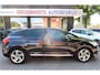 DS 5 1.6-16v. 165 Pk. *** BOMVOL *** * Zwart Leder * Massage Verwarming * Panoramadak * Trekhaak * Navigatie * L.M.Velgen * Achteruitrij Camera * Vingerhoets:  Vierde Generatie Eersteklas Service !