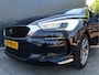 DS 5 1.6-16v. 165 Pk. *** BOMVOL *** * Zwart Leder * Massage Verwarming * Panoramadak * Trekhaak * Navigatie * L.M.Velgen * Achteruitrij Camera * Vingerhoets:  Vierde Generatie Eersteklas Service !