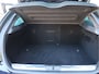 DS 5 1.6-16v. 165 Pk. *** BOMVOL *** * Zwart Leder * Massage Verwarming * Panoramadak * Trekhaak * Navigatie * L.M.Velgen * Achteruitrij Camera * Vingerhoets:  Vierde Generatie Eersteklas Service !