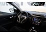Nissan Qashqai 1.2 Connect Edition | Incl. 12 maanden garantie | Parkeercamera | Cruise control | Climate control | Navigatie | Parkeersensoren | DAB radio | NAP kilometerstand | Panorama dak |