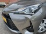 Toyota Yaris 1.5 Hybrid Energy // CLIMA // CAMERA // CRUISE // ELEK. RAMEN // PERFECT ONDERHOUDEN!!