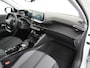 Peugeot e-208 EV Allure Pack 50kWh Apple Carplay Android Auto Camera Navi Stoelverwarming DAB+ Keyless Regen/Lichtsensor Lmv 16" Led Bluetooth Rijstrooksensor met correctie Verkeersbord detectie Fase 3 Laden  19 euro belasting per 3 maanden nieuwprijs € 33.500 euro