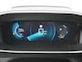 Peugeot e-208 EV Allure Pack 50kWh Apple Carplay Android Auto Camera Navi Stoelverwarming DAB+ Keyless Regen/Lichtsensor Lmv 16" Led Bluetooth Rijstrooksensor met correctie Verkeersbord detectie Fase 3 Laden  19 euro belasting per 3 maanden nieuwprijs € 33.500 euro
