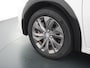 Peugeot e-208 EV Allure Pack 50kWh Apple Carplay Android Auto Camera Navi Stoelverwarming DAB+ Keyless Regen/Lichtsensor Lmv 16" Led Bluetooth Rijstrooksensor met correctie Verkeersbord detectie Fase 3 Laden  19 euro belasting per 3 maanden nieuwprijs € 33.500 euro