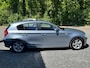 BMW 1-Serie 116i Cruise Control MF stuurwiel leder Sportvelgen 5 Deurs